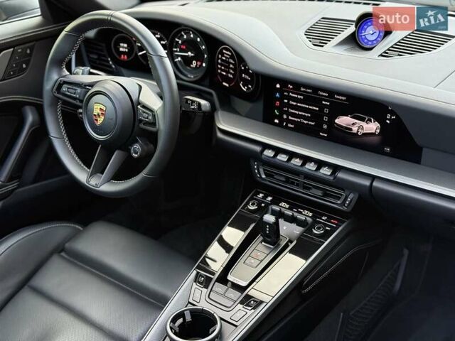 Серый Порше 911, объемом двигателя 3 л и пробегом 7 тыс. км за 200000 $, фото 16 на Automoto.ua