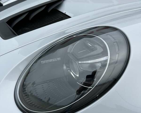 Серый Порше 911, объемом двигателя 4 л и пробегом 1 тыс. км за 398000 $, фото 20 на Automoto.ua