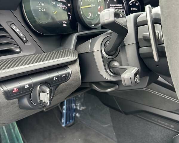 Серый Порше 911, объемом двигателя 4 л и пробегом 1 тыс. км за 398000 $, фото 32 на Automoto.ua