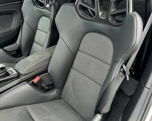 Серый Порше 911, объемом двигателя 4 л и пробегом 1 тыс. км за 398000 $, фото 30 на Automoto.ua