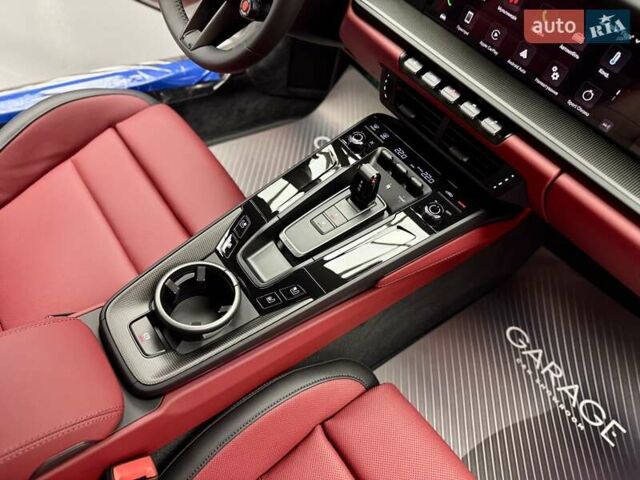 Серый Порше 911, объемом двигателя 3.6 л и пробегом 1 тыс. км за 297700 $, фото 41 на Automoto.ua