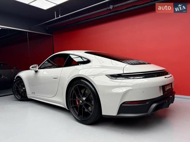 Серый Порше 911, объемом двигателя 3.6 л и пробегом 1 тыс. км за 297700 $, фото 18 на Automoto.ua