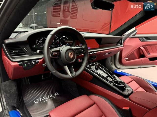 Серый Порше 911, объемом двигателя 3.6 л и пробегом 1 тыс. км за 297700 $, фото 26 на Automoto.ua