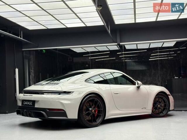 Серый Порше 911, объемом двигателя 3.6 л и пробегом 1 тыс. км за 297700 $, фото 16 на Automoto.ua