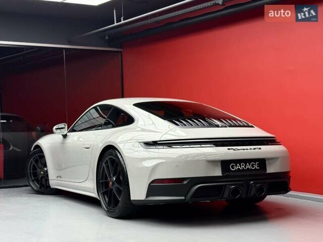 Серый Порше 911, объемом двигателя 3.6 л и пробегом 1 тыс. км за 297700 $, фото 19 на Automoto.ua