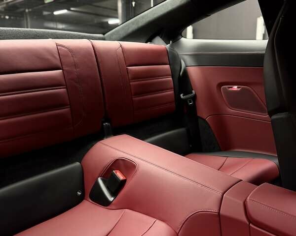 Серый Порше 911, объемом двигателя 3.6 л и пробегом 1 тыс. км за 297700 $, фото 42 на Automoto.ua