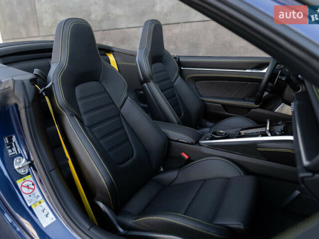 Синий Порше 911, объемом двигателя 3.75 л и пробегом 2 тыс. км за 329000 $, фото 28 на Automoto.ua