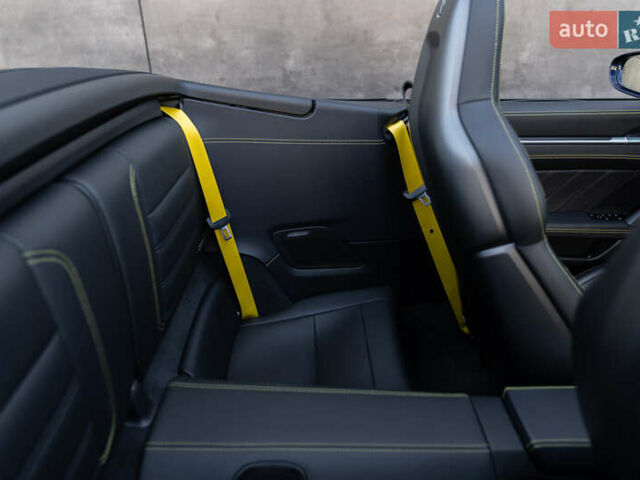 Синий Порше 911, объемом двигателя 3.75 л и пробегом 2 тыс. км за 329000 $, фото 29 на Automoto.ua