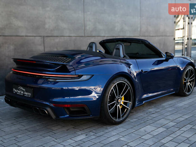 Синий Порше 911, объемом двигателя 3.75 л и пробегом 2 тыс. км за 329000 $, фото 10 на Automoto.ua