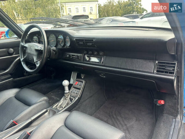Синий Порше 911, объемом двигателя 3.6 л и пробегом 100 тыс. км за 125000 $, фото 17 на Automoto.ua