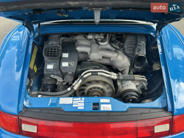 Синий Порше 911, объемом двигателя 3.6 л и пробегом 100 тыс. км за 125000 $, фото 6 на Automoto.ua