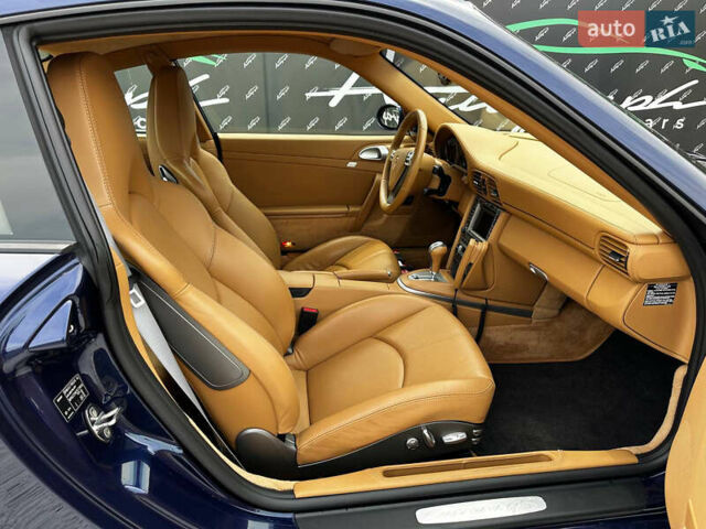 Синий Порше 911, объемом двигателя 3.8 л и пробегом 139 тыс. км за 59000 $, фото 16 на Automoto.ua