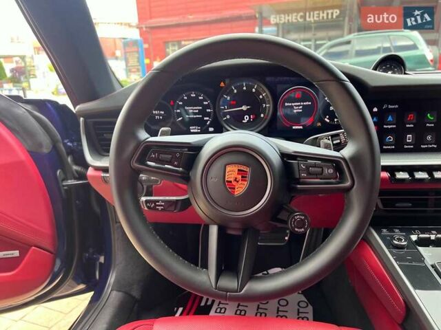 Синий Порше 911, объемом двигателя 3 л и пробегом 25 тыс. км за 137900 $, фото 41 на Automoto.ua
