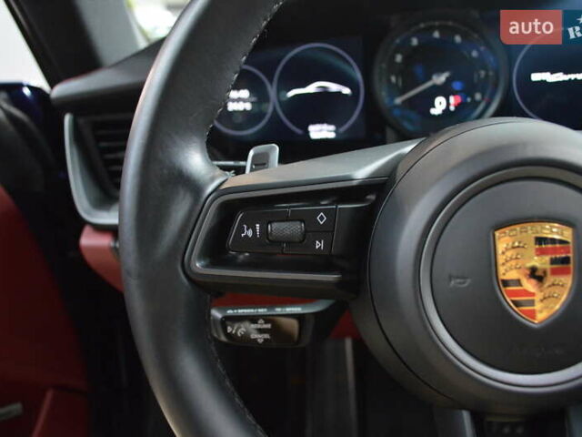 Синий Порше 911, объемом двигателя 3 л и пробегом 25 тыс. км за 137900 $, фото 25 на Automoto.ua