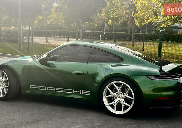 Зеленый Порше 911, объемом двигателя 2.98 л и пробегом 27 тыс. км за 139000 $, фото 6 на Automoto.ua