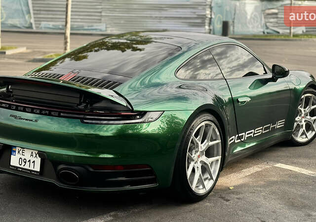 Зеленый Порше 911, объемом двигателя 2.98 л и пробегом 27 тыс. км за 139000 $, фото 5 на Automoto.ua