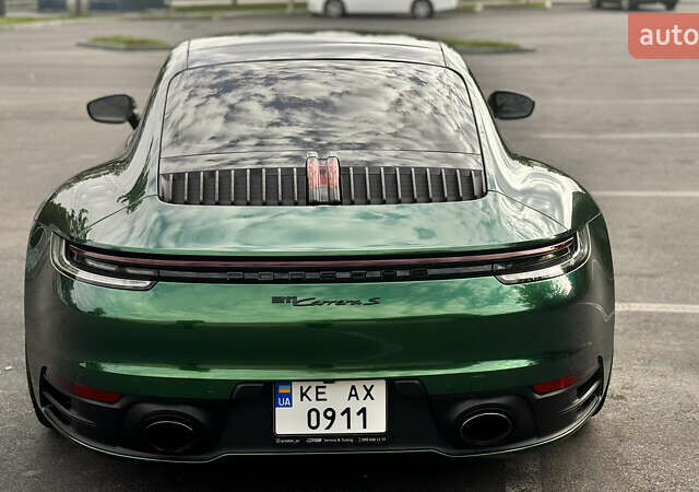 Зеленый Порше 911, объемом двигателя 2.98 л и пробегом 27 тыс. км за 139000 $, фото 3 на Automoto.ua