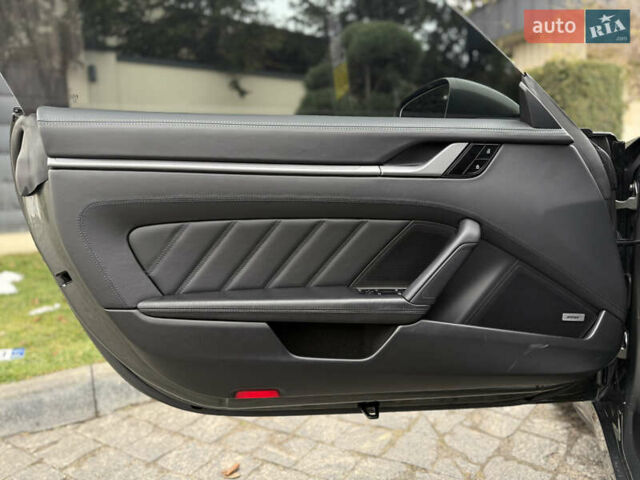 Зеленый Порше 911, объемом двигателя 2.98 л и пробегом 70 тыс. км за 119900 $, фото 27 на Automoto.ua