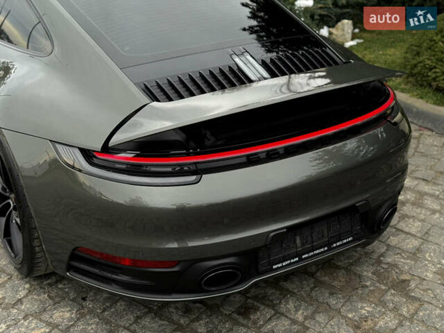 Зеленый Порше 911, объемом двигателя 2.98 л и пробегом 70 тыс. км за 119900 $, фото 13 на Automoto.ua