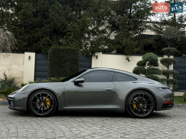 Зеленый Порше 911, объемом двигателя 2.98 л и пробегом 70 тыс. км за 119900 $, фото 11 на Automoto.ua