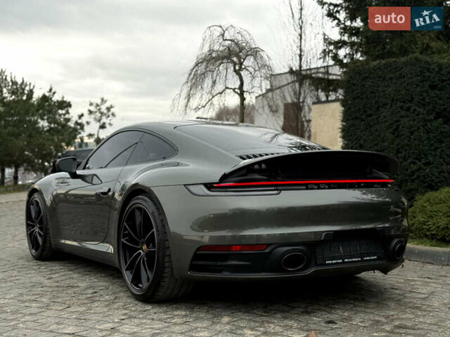 Зеленый Порше 911, объемом двигателя 2.98 л и пробегом 70 тыс. км за 119900 $, фото 12 на Automoto.ua