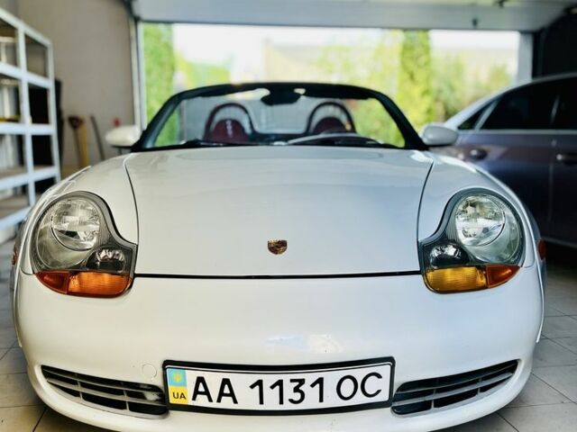 Белый Порше Бокстер, объемом двигателя 2.7 л и пробегом 145 тыс. км за 18999 $, фото 8 на Automoto.ua