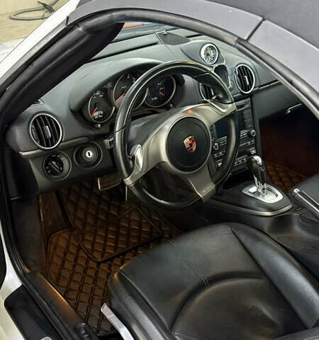 Порше Бокстер 2009 в Одессе на Automoto.ua Белый Порше Бокстер, объемом двигателя 2.89 л и пробегом 208 тыс. км за 27999 $, фото 16 на Automoto.ua