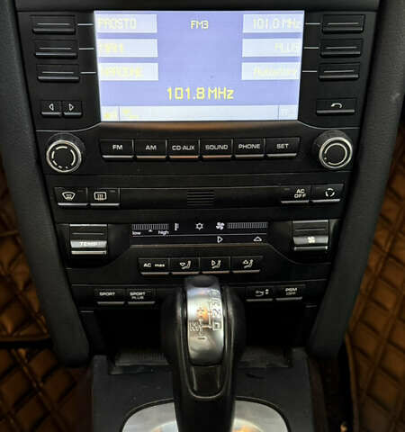 Порше Бокстер 2009 в Одессе на Automoto.ua Белый Порше Бокстер, объемом двигателя 2.89 л и пробегом 208 тыс. км за 27999 $, фото 13 на Automoto.ua