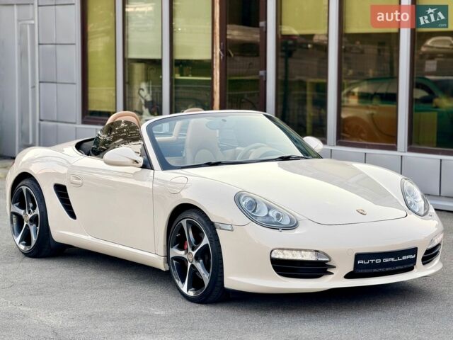 Білий Порше Boxster, об'ємом двигуна 3.44 л та пробігом 92 тис. км за 25999 $, фото 19 на Automoto.ua