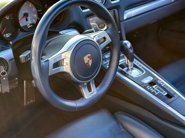Білий Порше Boxster, об'ємом двигуна 3.44 л та пробігом 121 тис. км за 41500 $, фото 38 на Automoto.ua