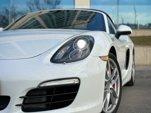 Білий Порше Boxster, об'ємом двигуна 3.44 л та пробігом 121 тис. км за 41500 $, фото 18 на Automoto.ua