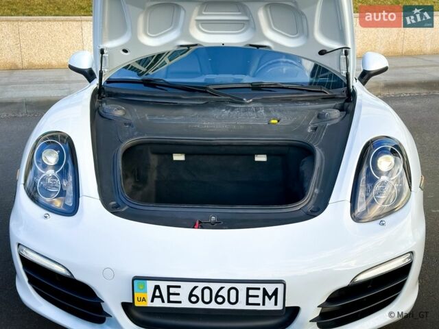 Білий Порше Boxster, об'ємом двигуна 3.44 л та пробігом 121 тис. км за 41500 $, фото 19 на Automoto.ua