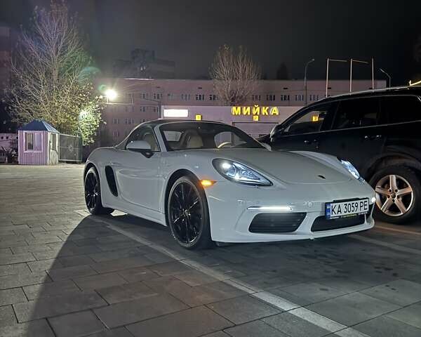 Белый Порше Бокстер, объемом двигателя 1.99 л и пробегом 11 тыс. км за 53500 $, фото 28 на Automoto.ua