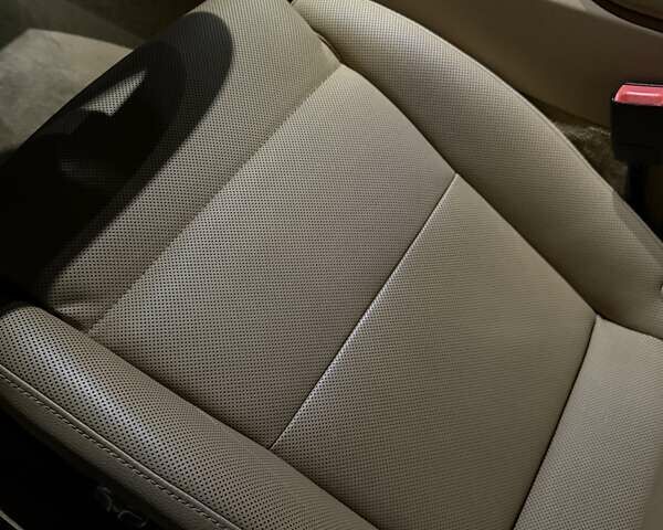 Белый Порше Бокстер, объемом двигателя 1.99 л и пробегом 11 тыс. км за 53500 $, фото 33 на Automoto.ua