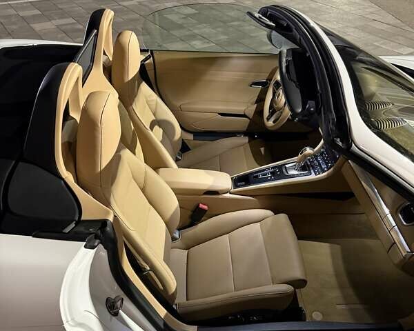 Белый Порше Бокстер, объемом двигателя 1.99 л и пробегом 11 тыс. км за 53500 $, фото 43 на Automoto.ua