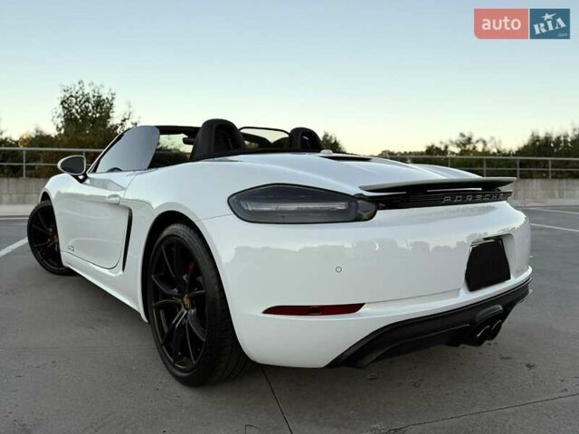 Белый Порше Бокстер, объемом двигателя 2.5 л и пробегом 33 тыс. км за 69500 $, фото 31 на Automoto.ua