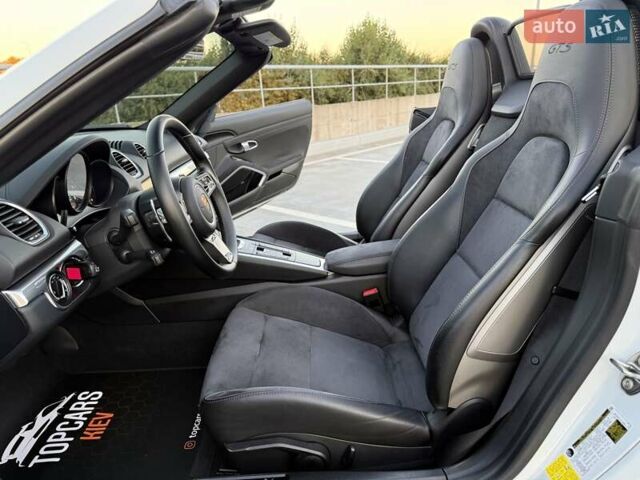 Белый Порше Бокстер, объемом двигателя 2.5 л и пробегом 33 тыс. км за 69500 $, фото 44 на Automoto.ua