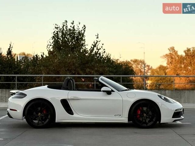 Белый Порше Бокстер, объемом двигателя 2.5 л и пробегом 33 тыс. км за 69500 $, фото 23 на Automoto.ua