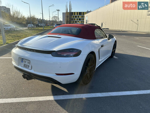 Білий Порше Boxster, об'ємом двигуна 1.99 л та пробігом 37 тис. км за 67000 $, фото 3 на Automoto.ua