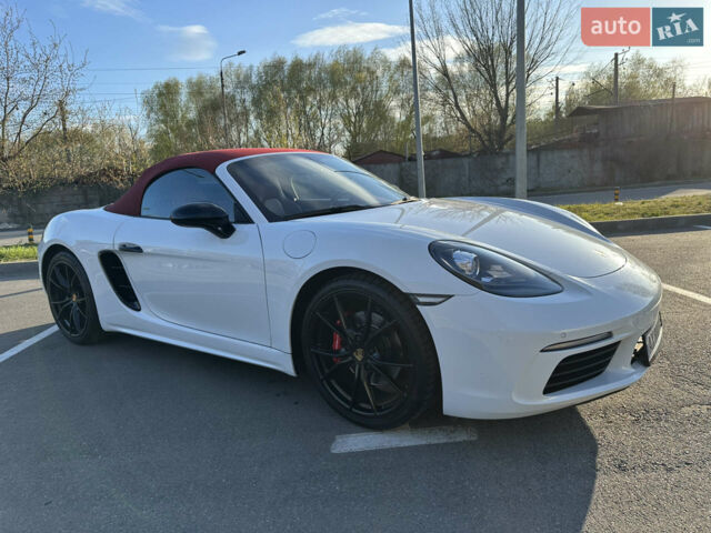 Білий Порше Boxster, об'ємом двигуна 1.99 л та пробігом 37 тис. км за 67000 $, фото 2 на Automoto.ua
