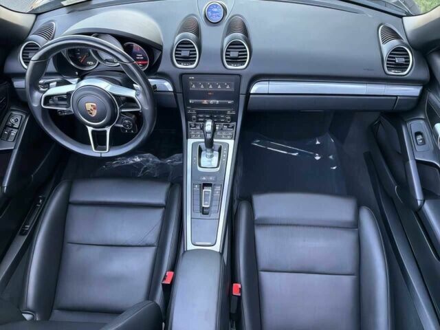 Черный Порше Бокстер, объемом двигателя 2.5 л и пробегом 70 тыс. км за 17000 $, фото 12 на Automoto.ua