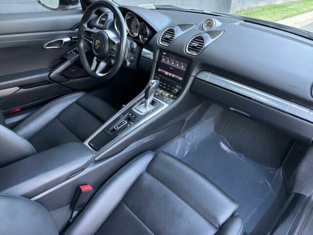 Черный Порше Бокстер, объемом двигателя 2.5 л и пробегом 70 тыс. км за 17000 $, фото 9 на Automoto.ua