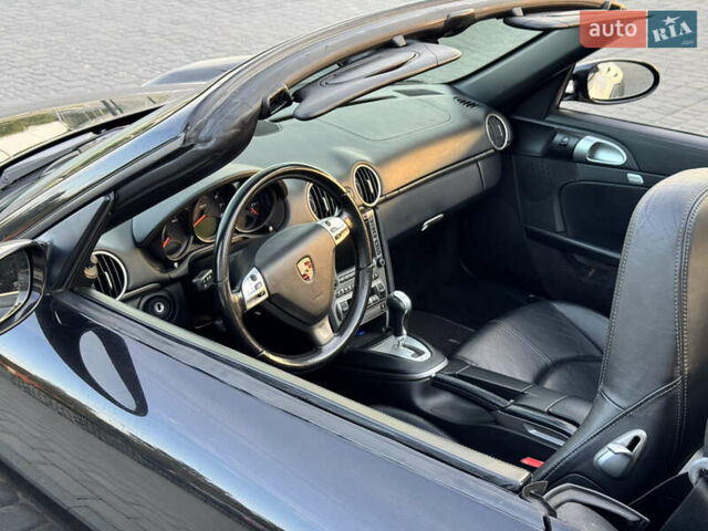 Черный Порше Бокстер, объемом двигателя 2.69 л и пробегом 110 тыс. км за 22500 $, фото 3 на Automoto.ua