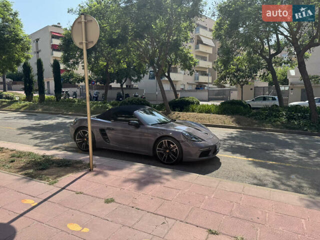 Черный Порше Бокстер, объемом двигателя 1.99 л и пробегом 19 тыс. км за 75000 $, фото 11 на Automoto.ua