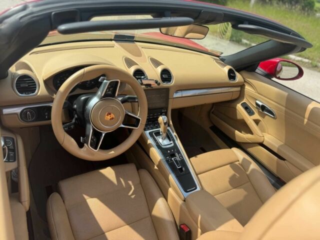 Красный Порше Бокстер, объемом двигателя 2 л и пробегом 61 тыс. км за 22200 $, фото 9 на Automoto.ua