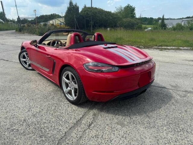 Красный Порше Бокстер, объемом двигателя 2 л и пробегом 61 тыс. км за 22200 $, фото 5 на Automoto.ua
