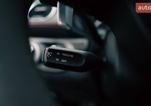 Красный Порше Бокстер, объемом двигателя 2.5 л и пробегом 77 тыс. км за 65000 $, фото 17 на Automoto.ua