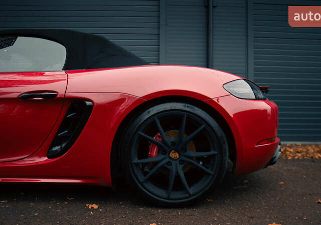 Красный Порше Бокстер, объемом двигателя 2.5 л и пробегом 77 тыс. км за 65000 $, фото 3 на Automoto.ua
