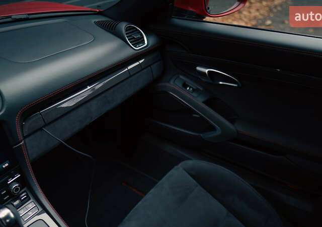 Красный Порше Бокстер, объемом двигателя 2.5 л и пробегом 77 тыс. км за 65000 $, фото 19 на Automoto.ua