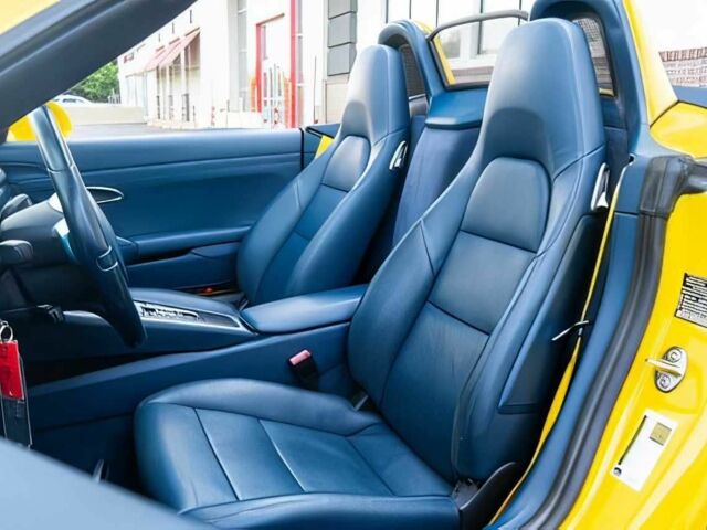 Жовтий Порше Boxster, об'ємом двигуна 2.7 л та пробігом 72 тис. км за 28900 $, фото 8 на Automoto.ua